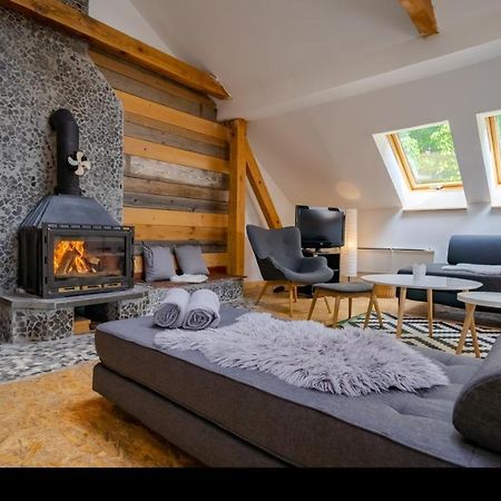 Apartment Ernestova Hisa Lokve Kültér fotó
