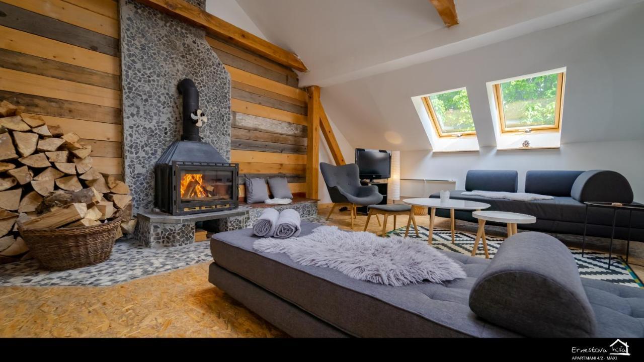 Apartment Ernestova Hisa Lokve Kültér fotó