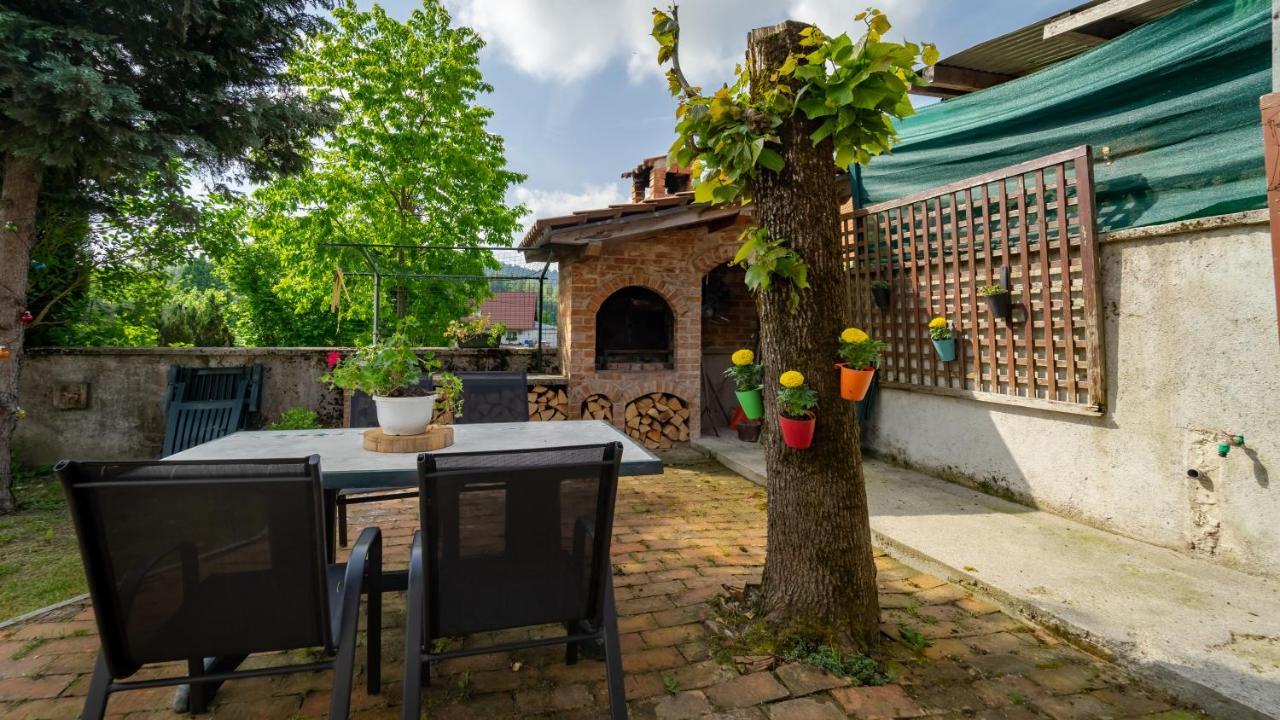 Apartment Ernestova Hisa Lokve Kültér fotó
