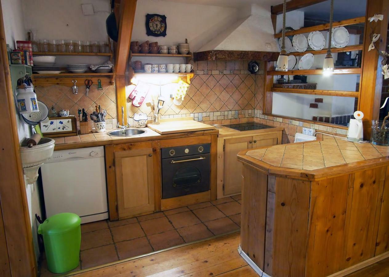Apartment Ernestova Hisa Lokve Kültér fotó